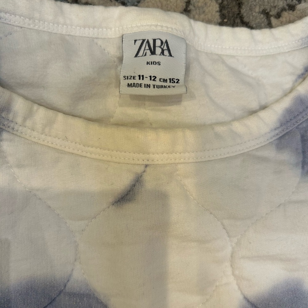 Zara Kids Cream and Blue Quilted Top